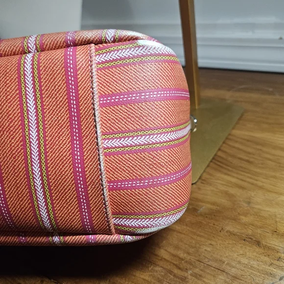 Coach Coral Beige Striped Shoulder Bag - Picture 5 of 7